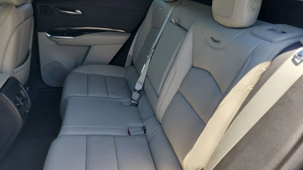 2021 Cadillac XT4 Premium Luxury