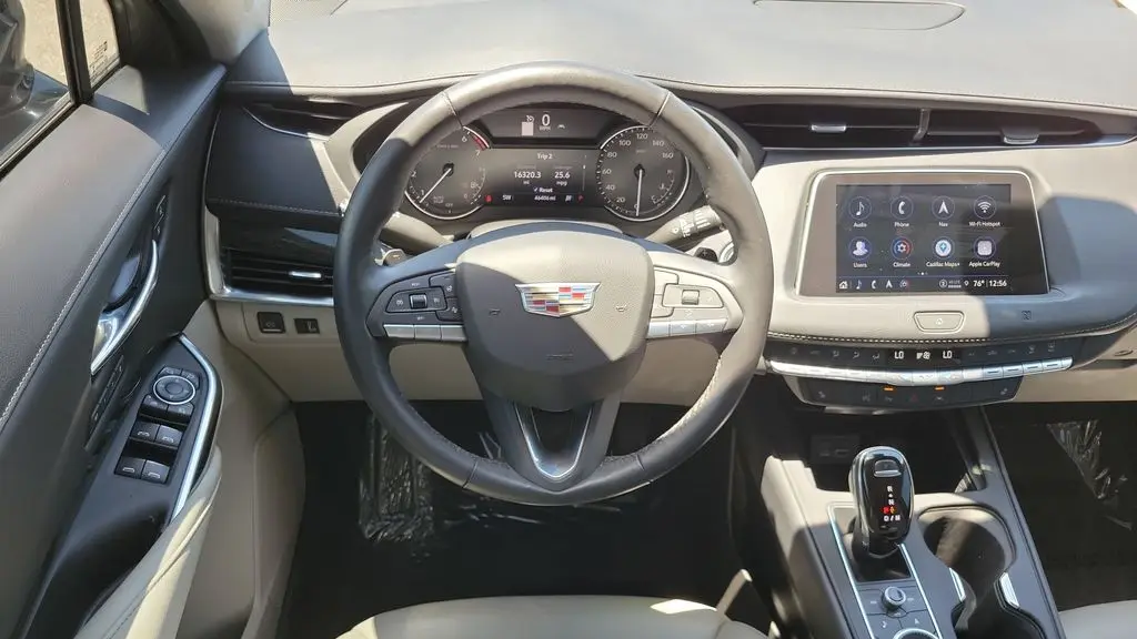 2021 Cadillac XT4 Premium Luxury