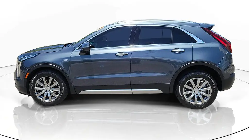 2021 Cadillac XT4 Premium Luxury
