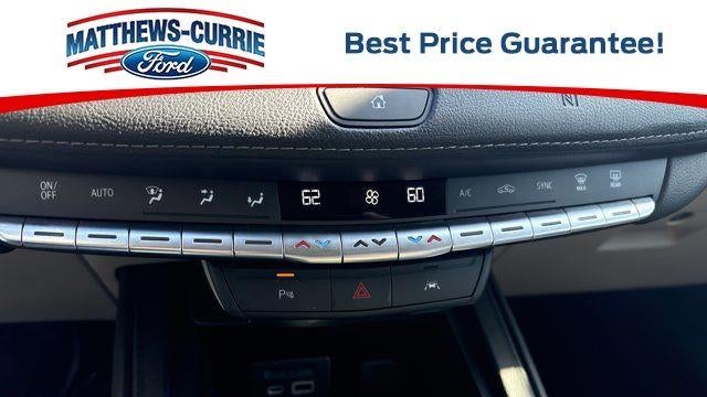 2021 Cadillac XT4 Premium Luxury