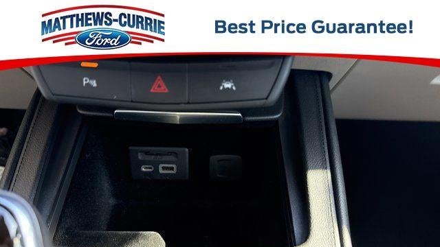2021 Cadillac XT4 Premium Luxury
