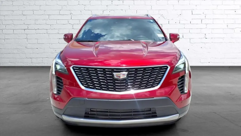 2022 Cadillac XT4 Premium Luxury