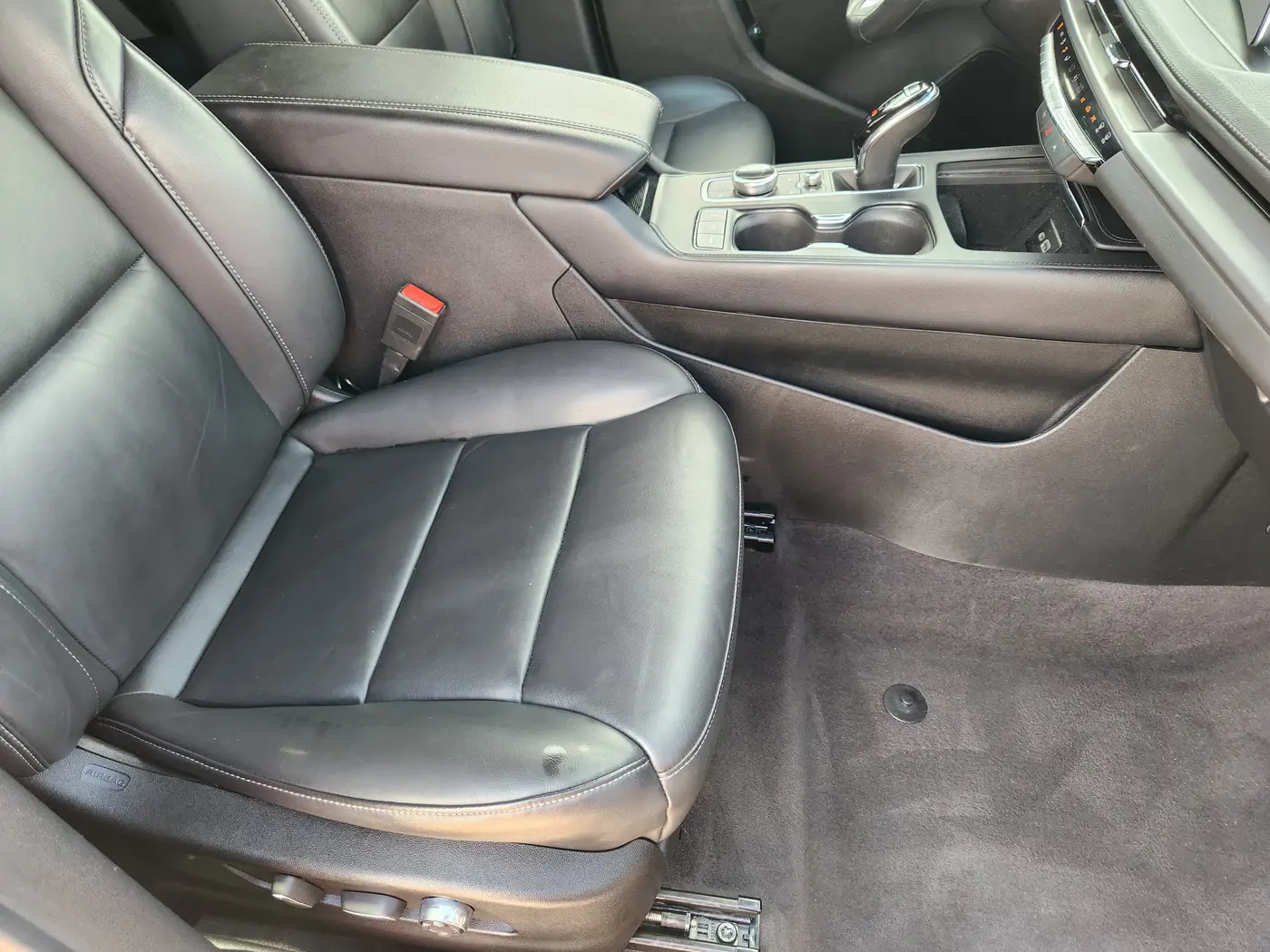 2024 Cadillac XT4 - $26,901