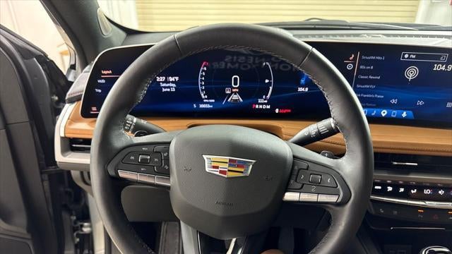 2025 Cadillac XT4 Premium Luxury
