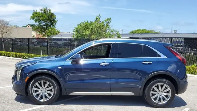2019 Cadillac XT4 Premium Luxury