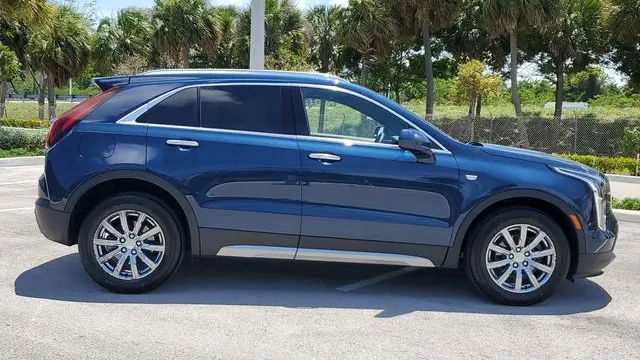 2019 Cadillac XT4 Premium Luxury