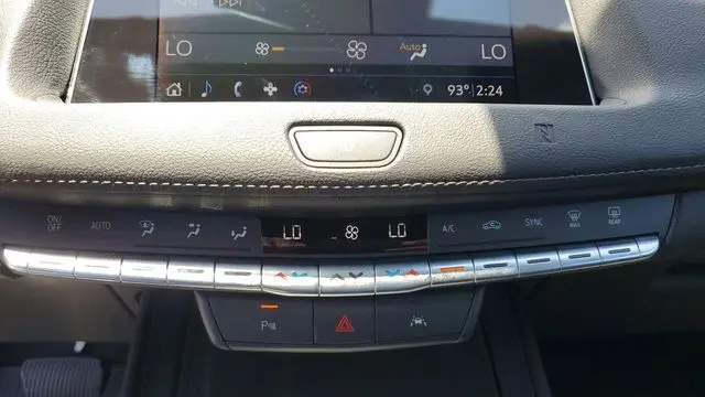 2019 Cadillac XT4 Premium Luxury
