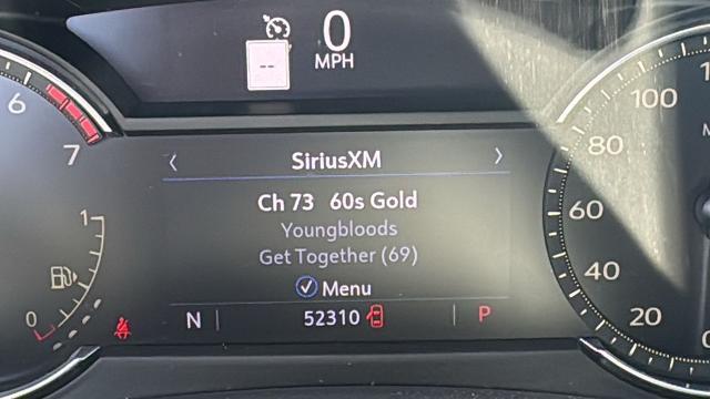 2022 Cadillac XT4 Premium Luxury