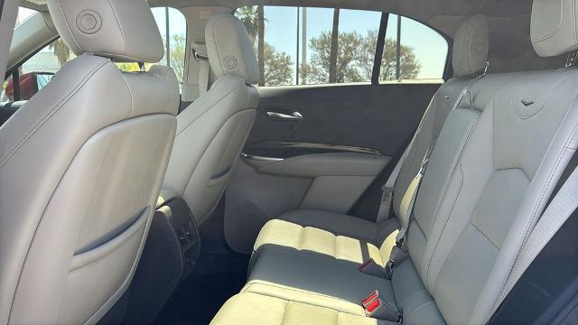 2022 Cadillac XT4 Premium Luxury