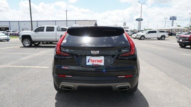 2022 Cadillac XT4 Premium Luxury