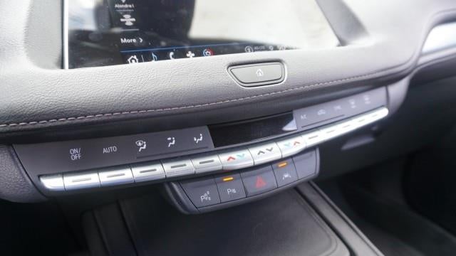2022 Cadillac XT4 Premium Luxury