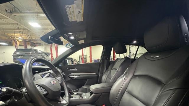 2023 Cadillac XT4 Premium Luxury