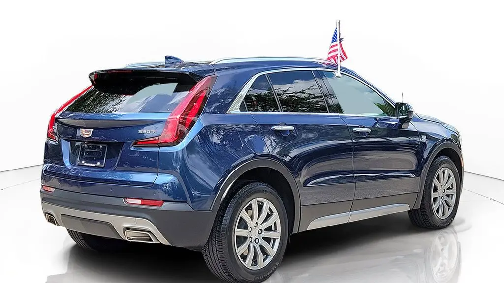 2021 Cadillac XT4 Premium Luxury