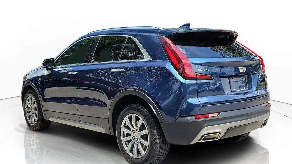 2021 Cadillac XT4 Premium Luxury