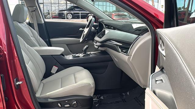2023 Cadillac XT4 - $24,985