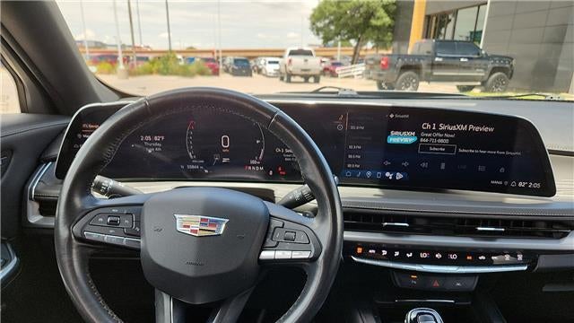 2024 Cadillac XT4 Premium Luxury