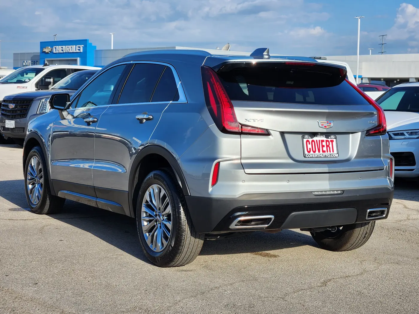 2025 Cadillac XT4 - $32,607