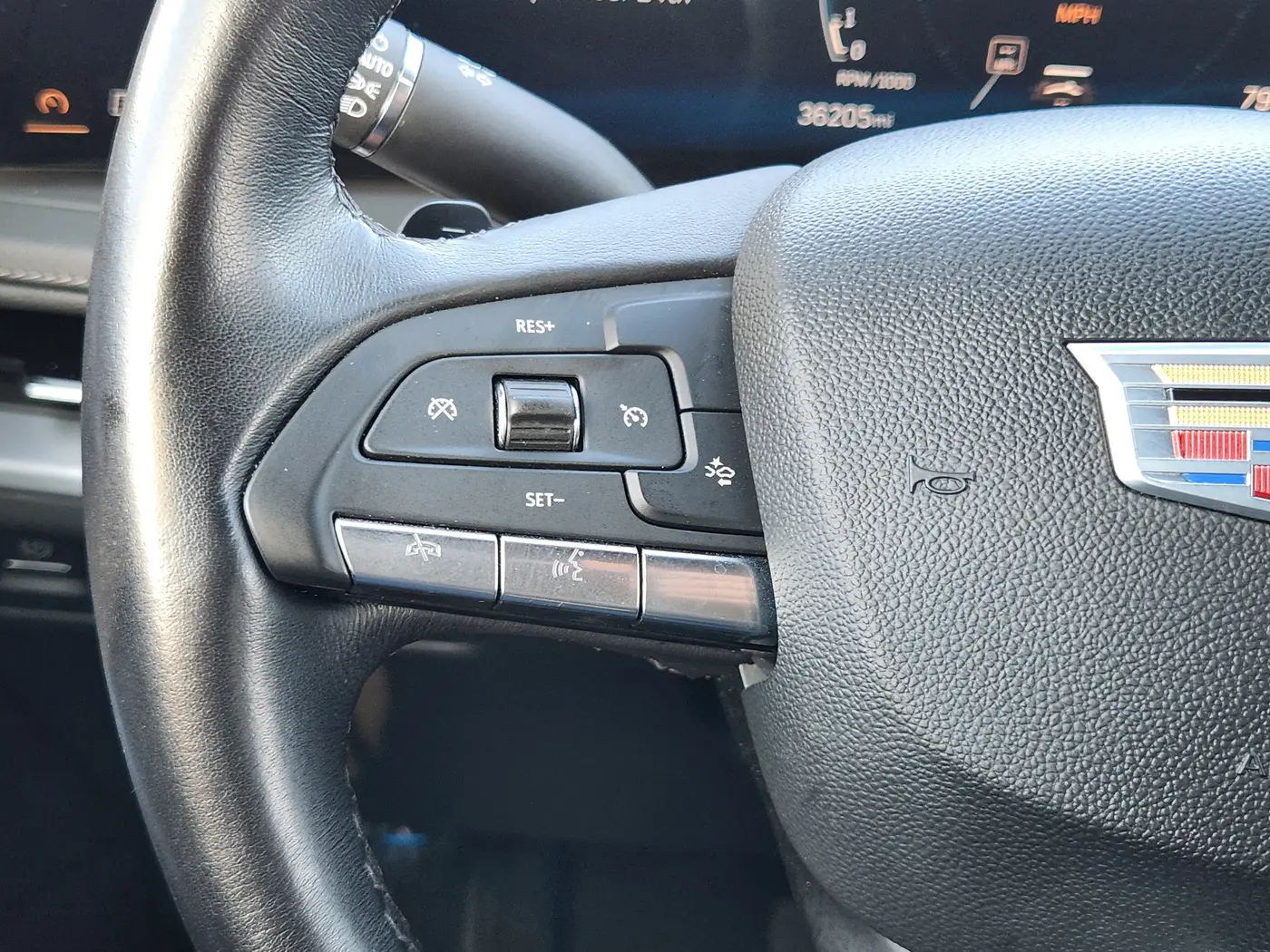 2025 Cadillac XT4 - $32,607