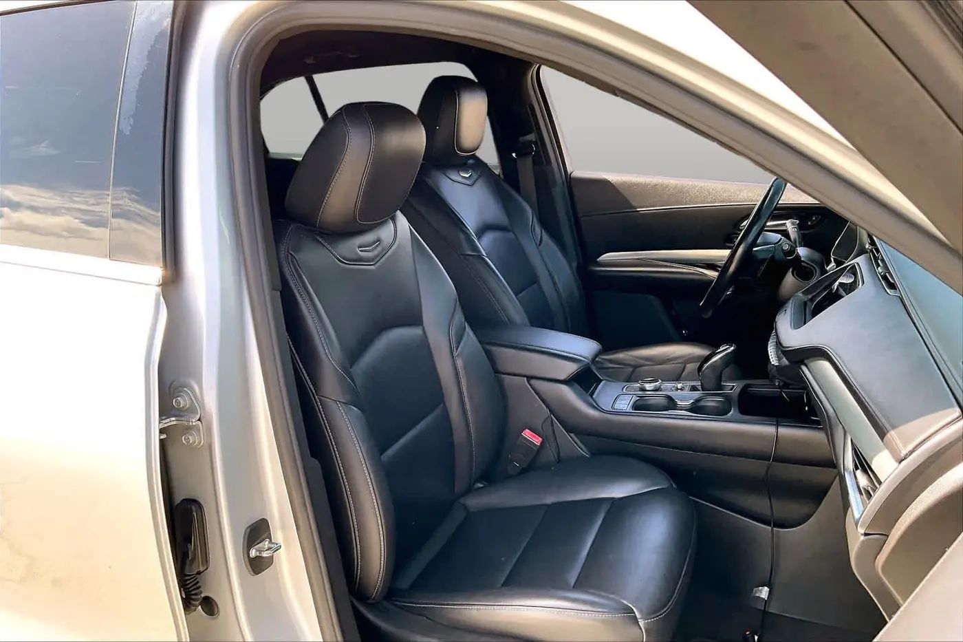 2022 Cadillac XT4 - $21,058