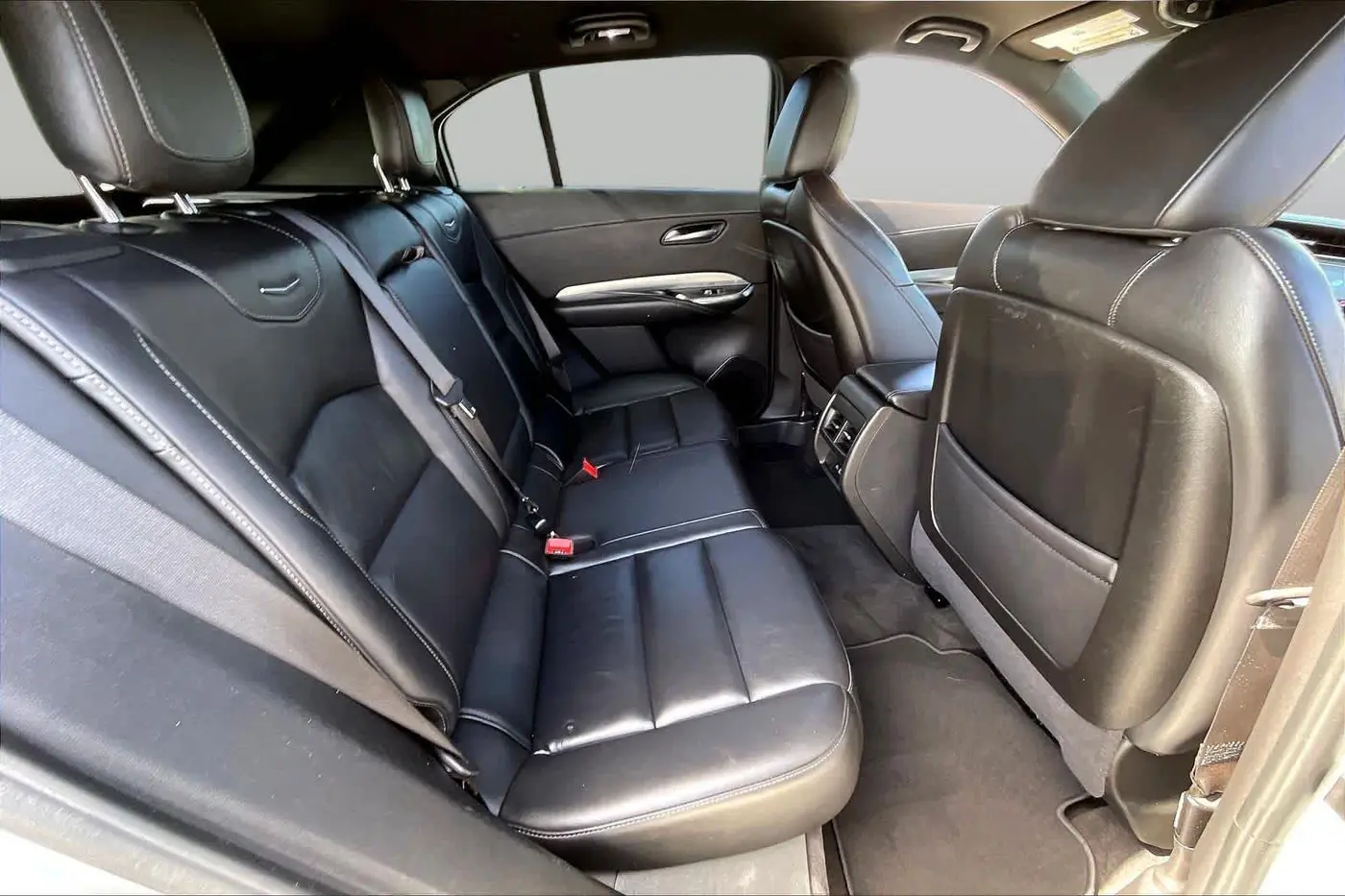 2022 Cadillac XT4 - $21,058