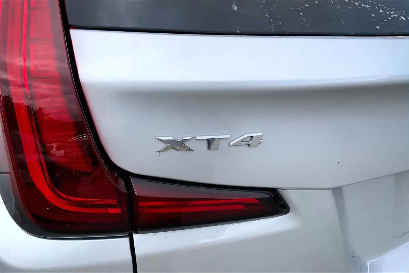2022 Cadillac XT4 - $21,058