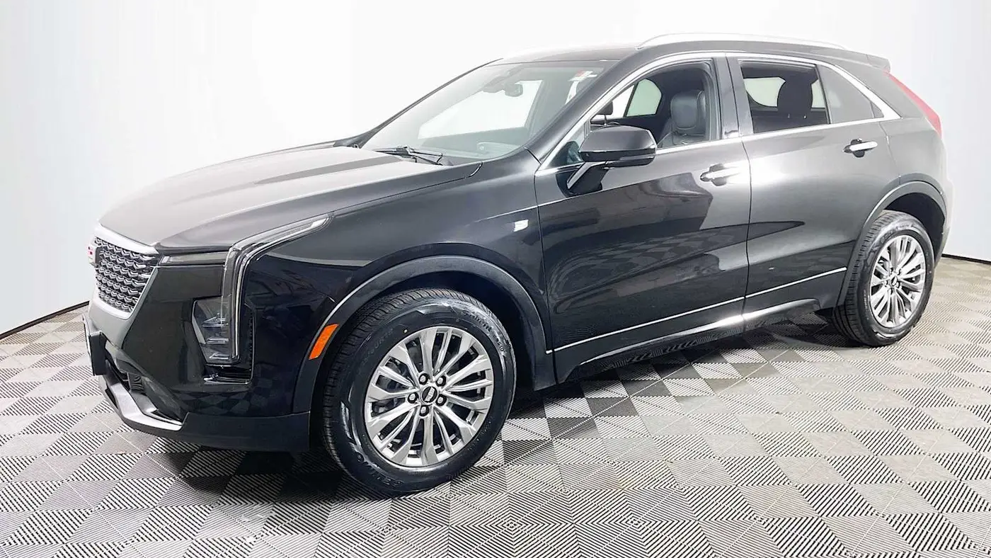 Preowned 2024 Cadillac XT4 Premium Luxury for Sale