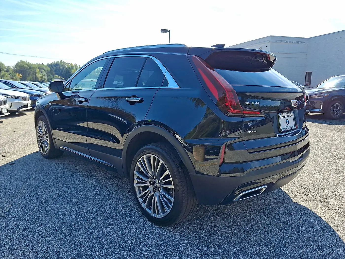 2025 Cadillac XT4 - $35,995