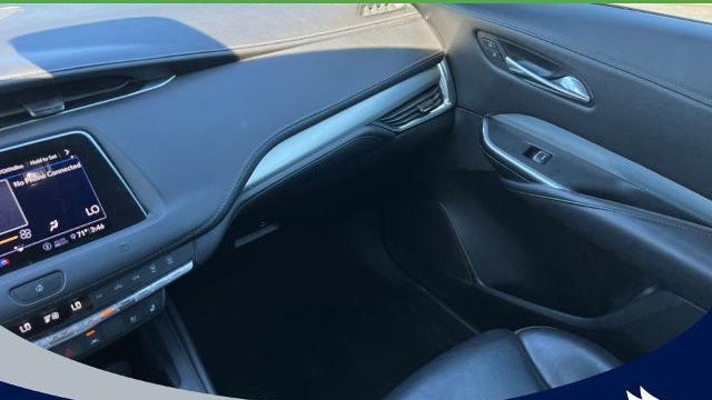 2020 Cadillac XT4 Premium Luxury