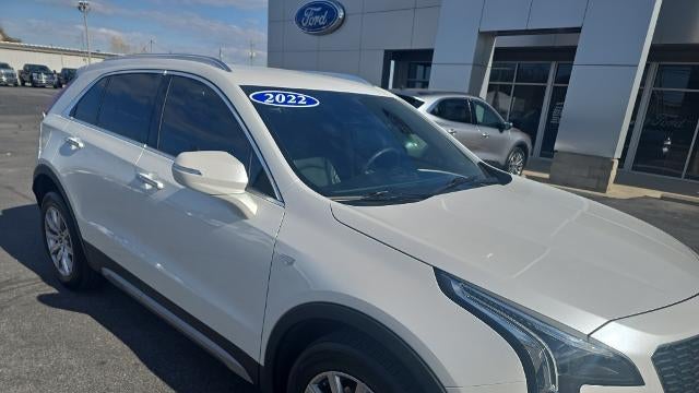 2022 Cadillac XT4 Premium Luxury