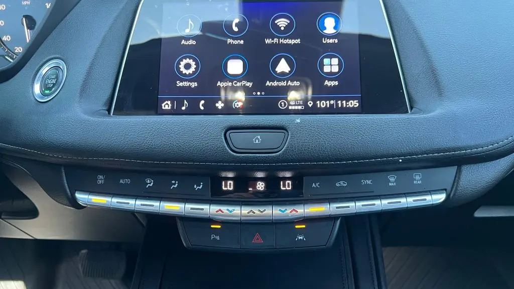 2023 Cadillac XT4 Premium Luxury