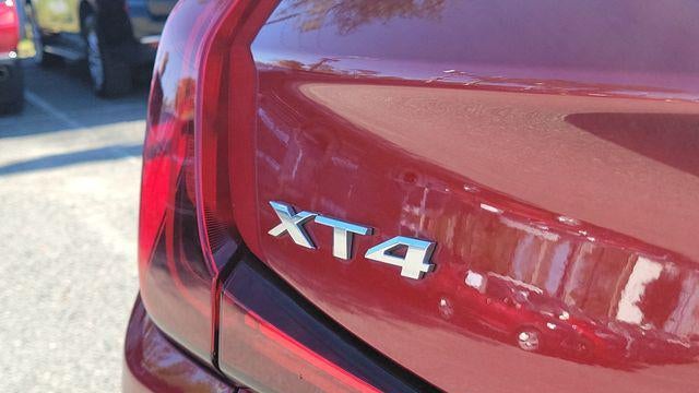 2024 Cadillac XT4 Premium Luxury