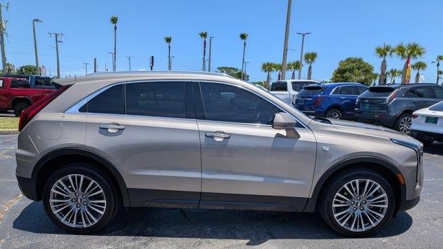 2024 Cadillac XT4 Premium Luxury