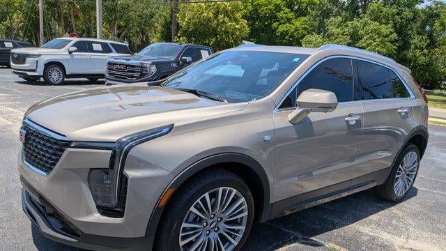 2024 Cadillac XT4 Premium Luxury