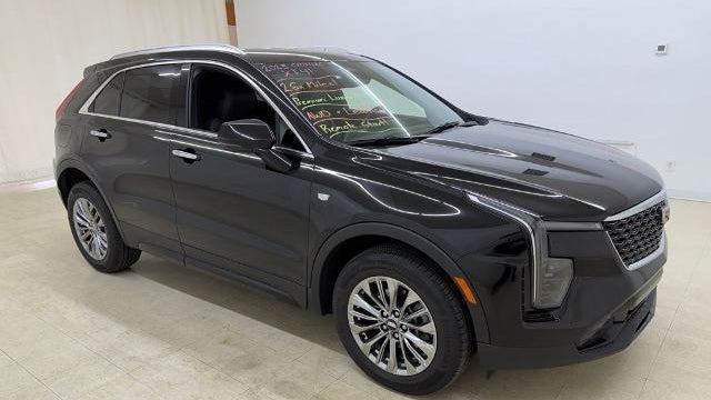 2025 Cadillac XT4 Premium Luxury