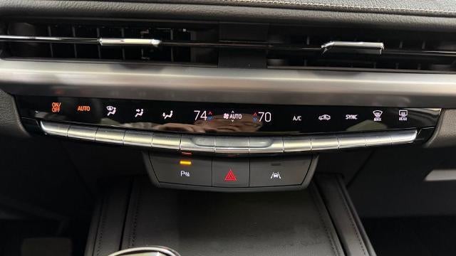 2025 Cadillac XT4 Premium Luxury
