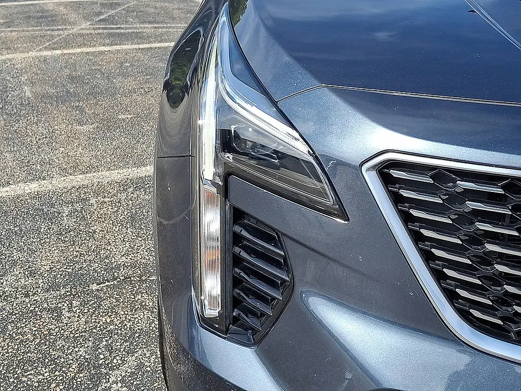 2019 Cadillac XT4 - $18,995