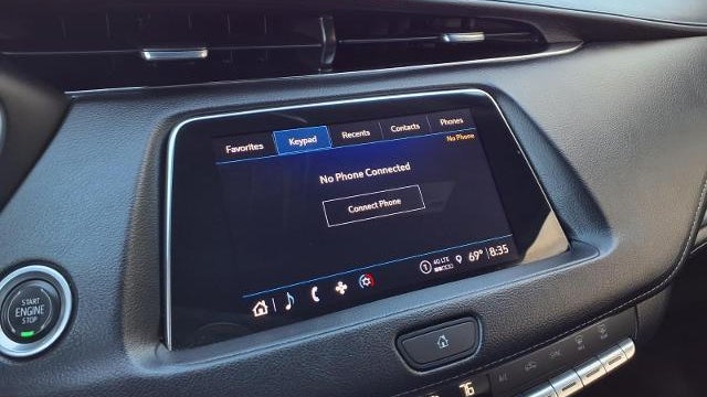 2023 Cadillac XT4 Premium Luxury