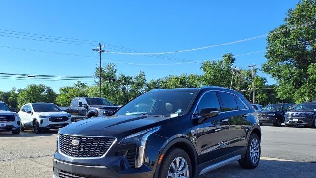 2023 Cadillac XT4 Premium Luxury