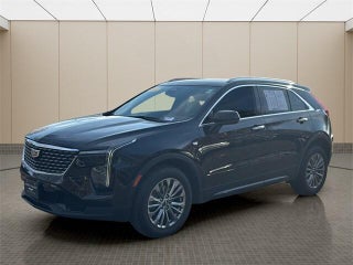 2024 Cadillac XT4 with Stellar Black Metallic Exterior