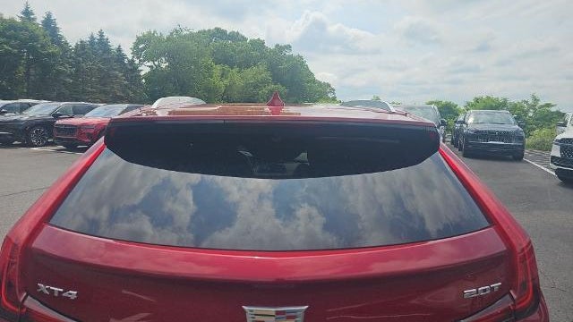 2019 Cadillac XT4 Premium Luxury