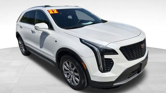 2022 Cadillac XT4 Premium Luxury
