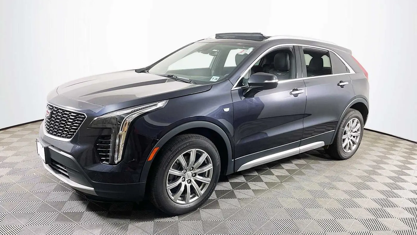 Preowned 2023 Cadillac XT4 Premium Luxury for Sale