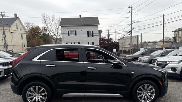 2023 Cadillac XT4 Premium Luxury
