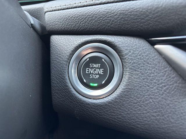 2025 Cadillac XT4 - $34,075
