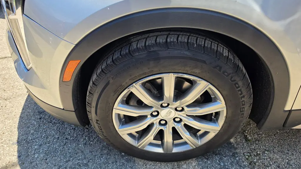 2020 Cadillac XT4 Premium Luxury