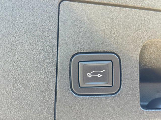 2025 Cadillac XT4 - $35,045
