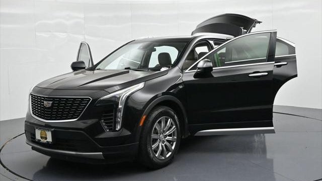 2020 Cadillac XT4 Premium Luxury