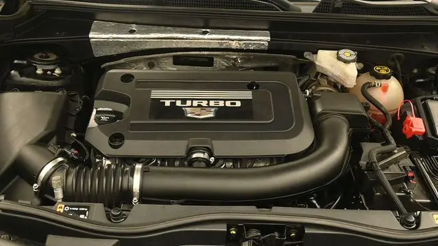 2020 Cadillac XT4 Premium Luxury