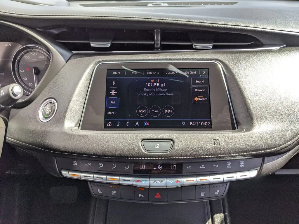 2019 Cadillac XT4 - $24,999
