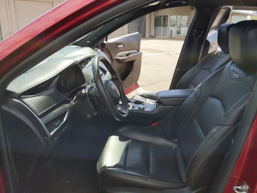2019 Cadillac XT4 - $24,999